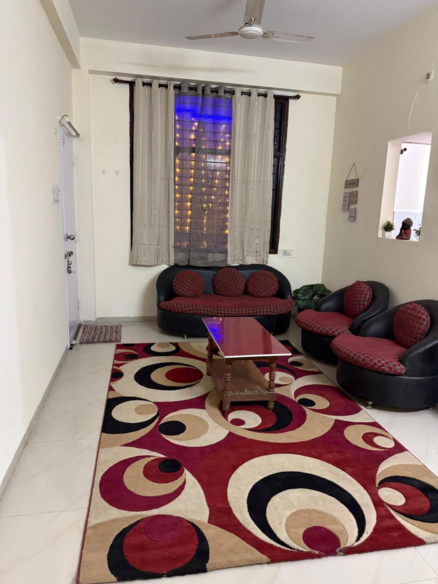 Ava Homestay Indore Luaran gambar