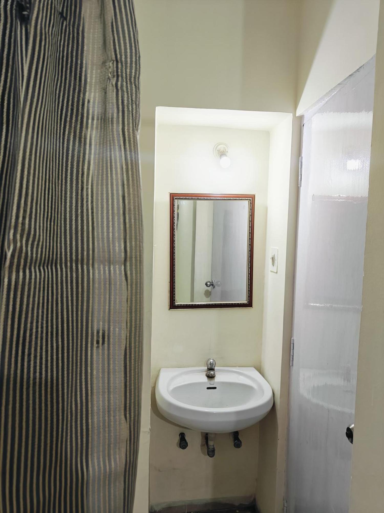 Ava Homestay Indore Luaran gambar